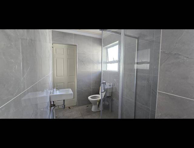 5 BEDROOM HOUSE FOR SALE IN WIERDA PARK